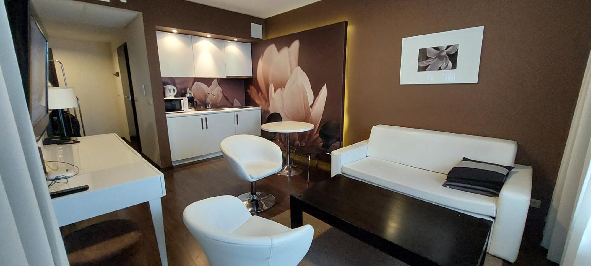 Apartament 2 Pokojowy Prywatny Z Aneksem Kuchennym W Hotelu Diva Kołobrzeg Esterno foto